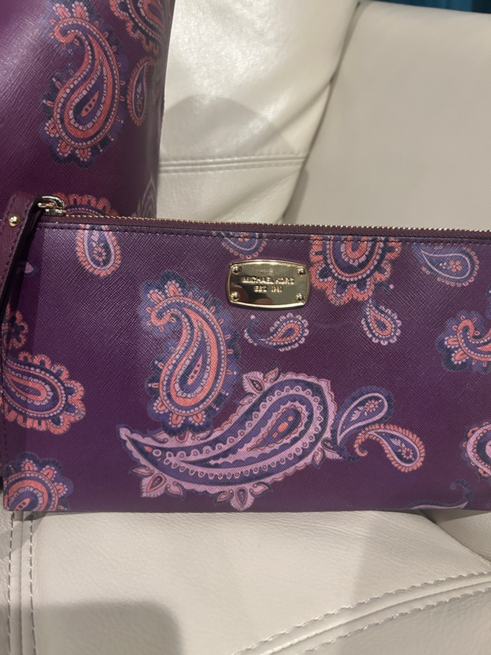 Michael Kors Purple Paisley Tote with Matching Wristlet Set - Picture 4 of 13